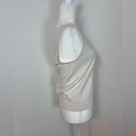 Loft White Basic Sweater Vest - Picture 2 of 7